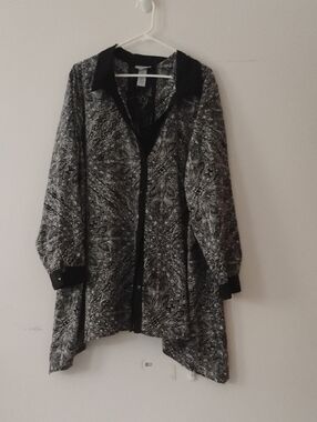 Catherines Black Lace Overlay Top with Cream Accents 3x / 26/28